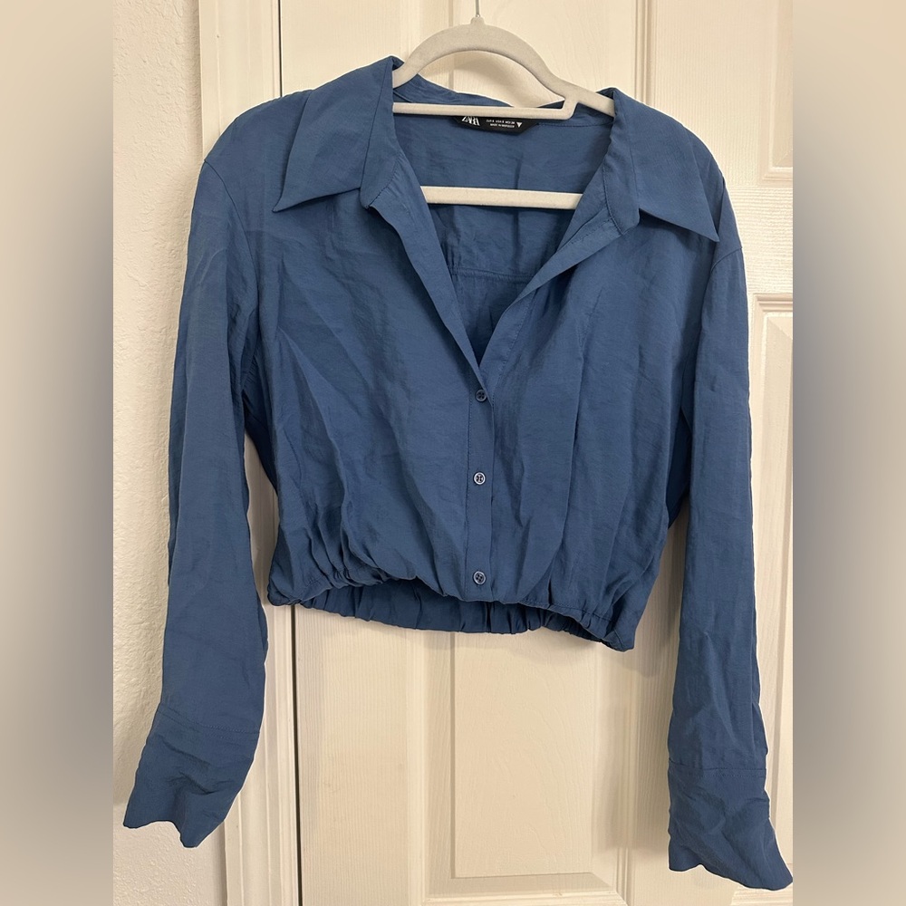 Zara cinch bottom button down